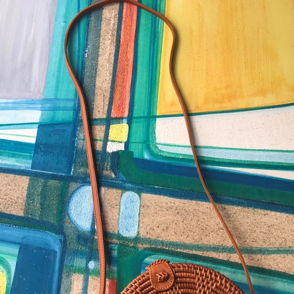 Straw Purse - Picture 2 of 5